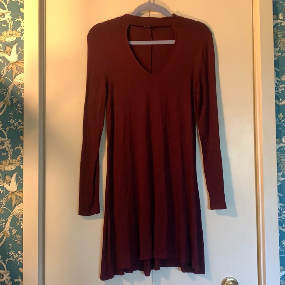 Maroon Choker Cut-Out Dress Long Sleeve